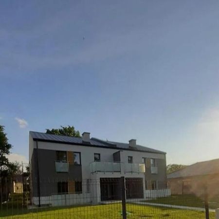 Apartament Przy Obozie オシフィエンチム エクステリア 写真